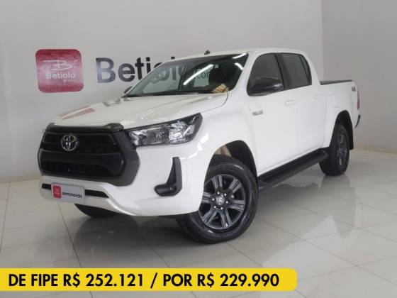 TOYOTA HILUX 2.8 D-4D TURBO DIESEL CD SR 4X4 AUTOMÁTICO